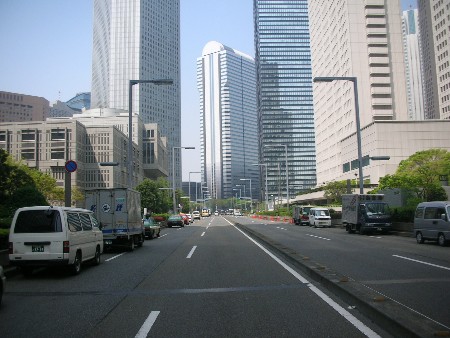 東京都庁前の道路５