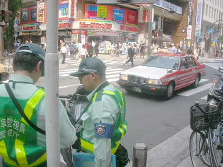 駐車監視員による駐禁取り締まり１